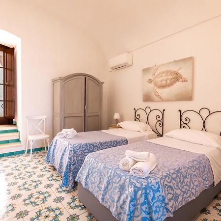 Hotel Torre Dei Borboni بونسا المظهر الخارجي الصورة