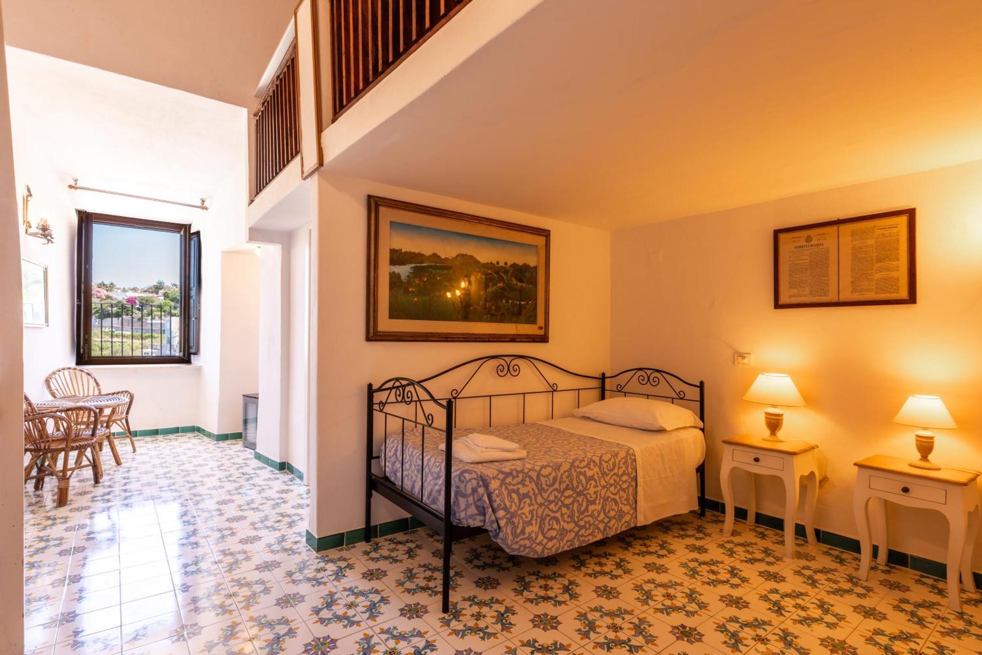 Hotel Torre Dei Borboni بونسا المظهر الخارجي الصورة