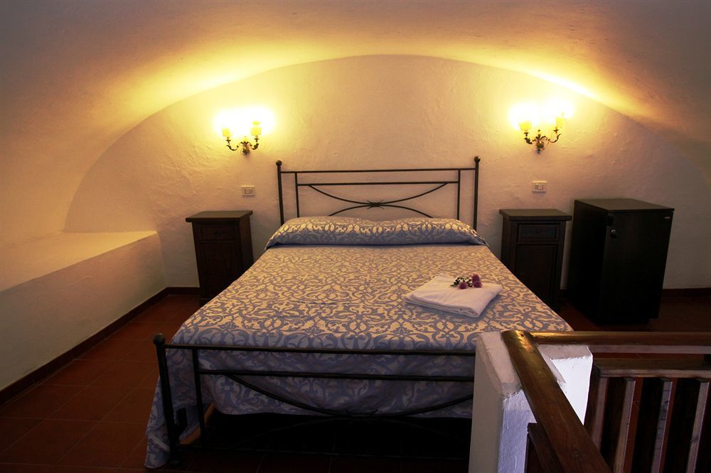 Hotel Torre Dei Borboni بونسا المظهر الخارجي الصورة